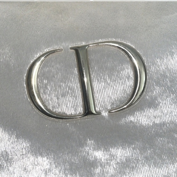 Dior Cosmetics Pouch converted to crossbody Authentic - Picture 7 of 13